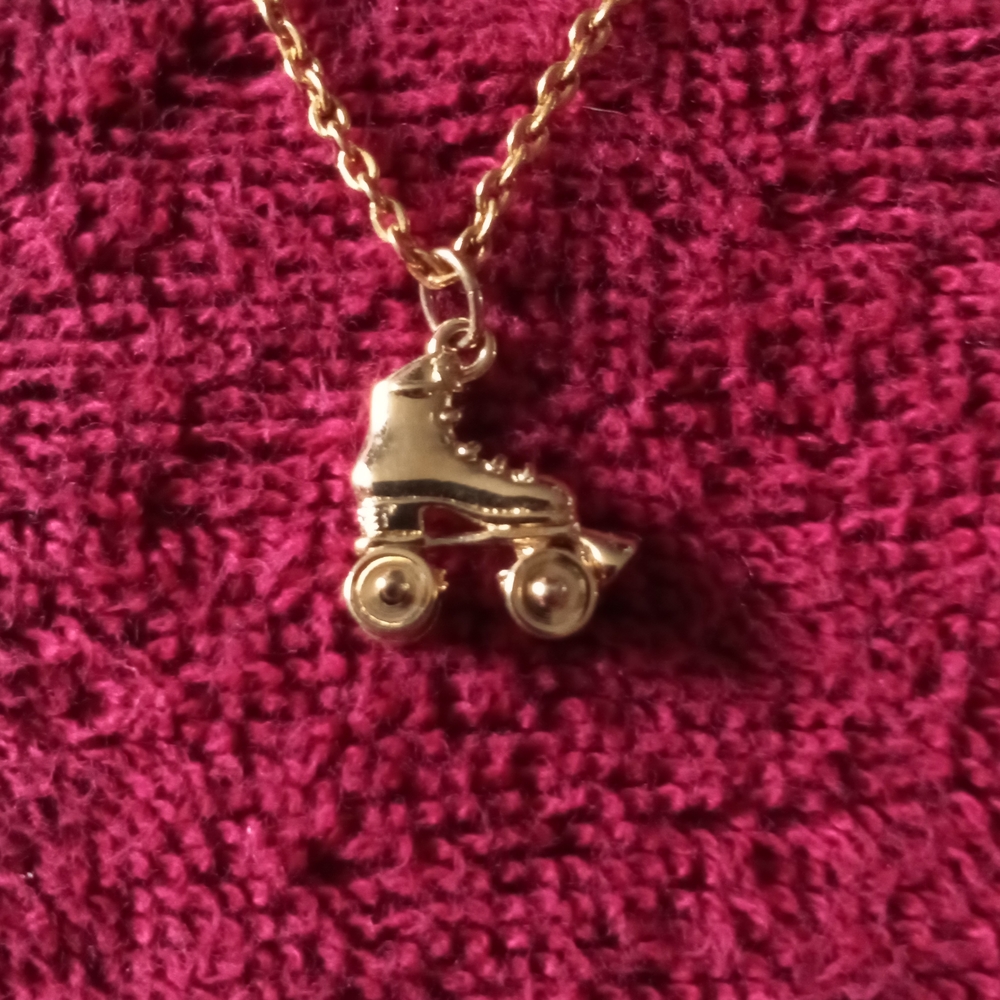 Roller skate necklace